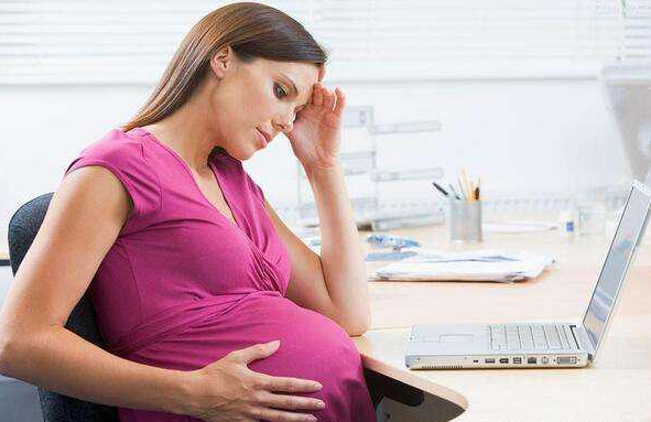职场妈妈看过来，巧备这3样物品，轻松帮助孕妈缓解孕期不适