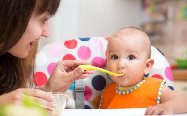 开始长乳牙的宝宝，最需要营养元素有5种，不知道的家长建议收藏